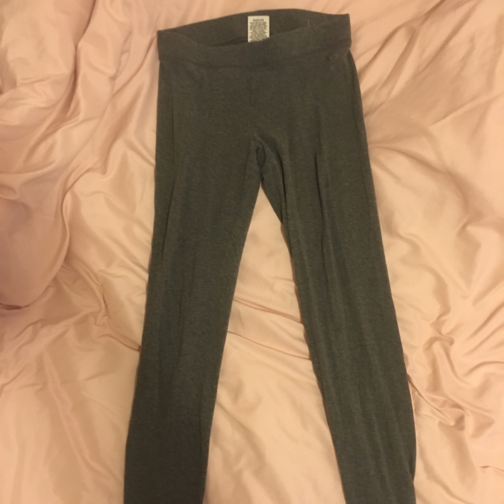 PINK Victoria’s Secret Grey Leggings Size XS